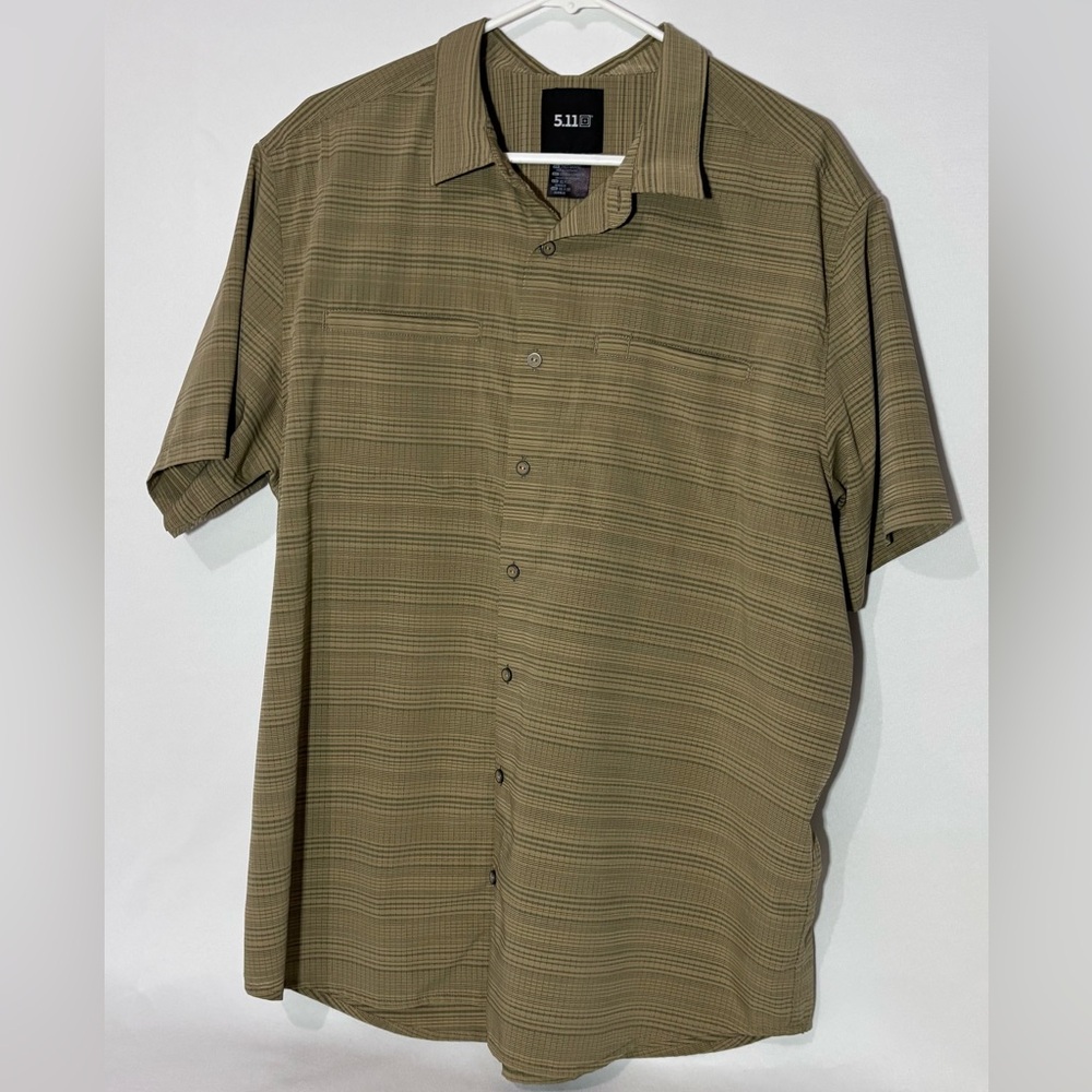 5.11 Tactical Series Mens Button Down Shirt Vented Inner Pockets Green Size XL